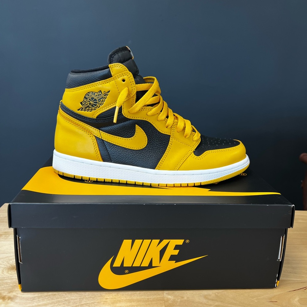 Air Jordan 1 retro OG high “Pollen” size 9